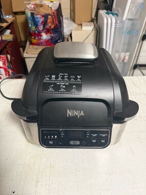 Ninja Black and Stainless Countertop Grill & Air Fryer